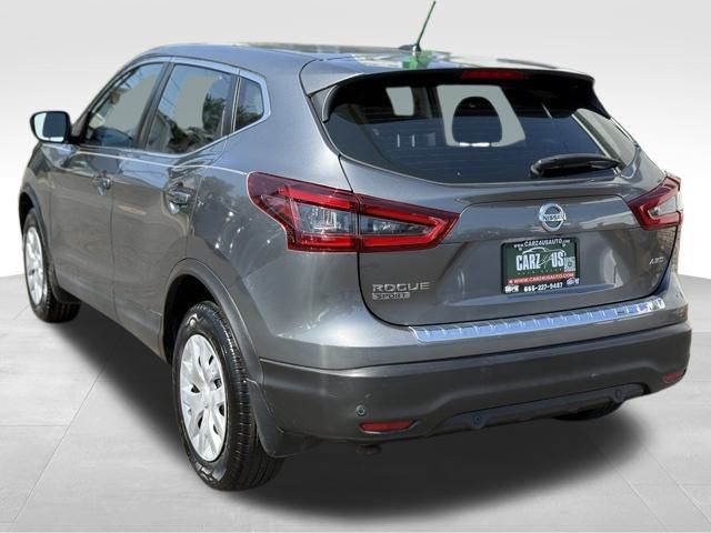 2020 Nissan Rogue Sport S photo 10