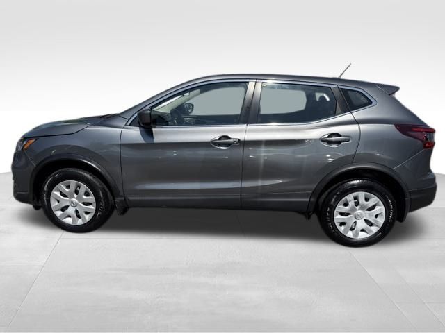 2020 Nissan Rogue Sport S photo 11