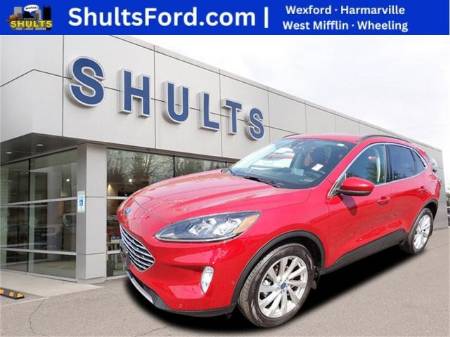 2022 Ford Escape Titanium Hybrid