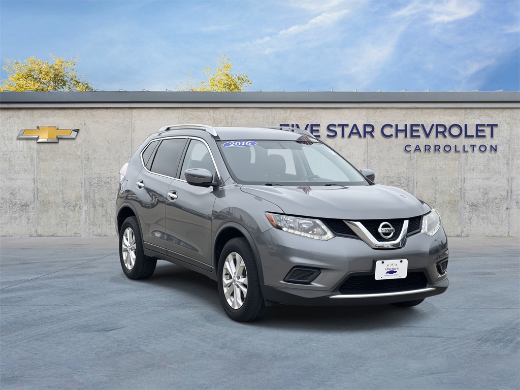 Used 2016 Nissan Rogue SV