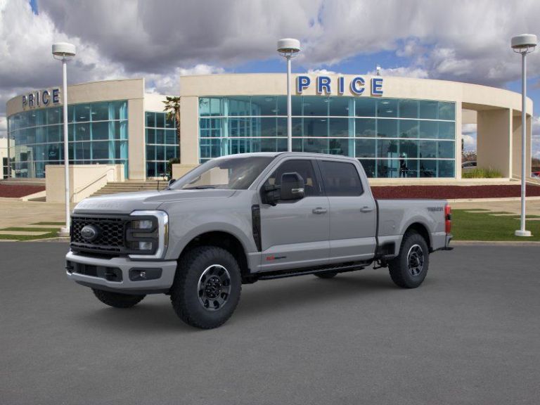 2025 Ford Super Duty F-250® LARIAT®