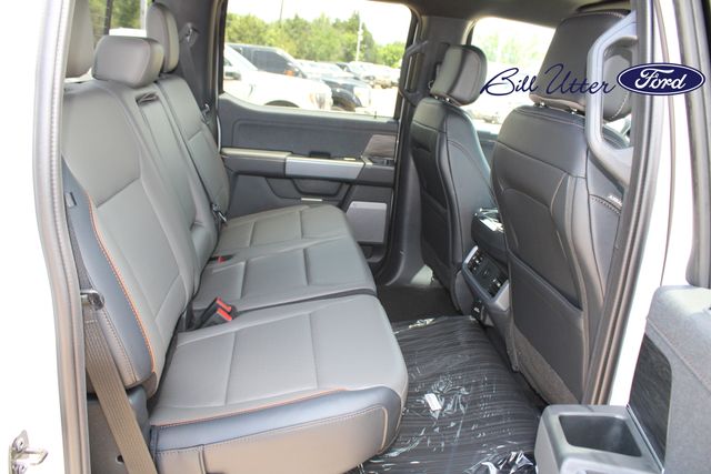 2025 Ford F-150 Lariat photo 9