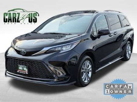 2022 Toyota Sienna XSE