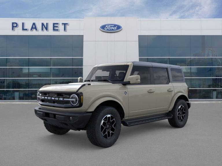 2025 Ford Bronco Outer Banks 4 Door 4X4