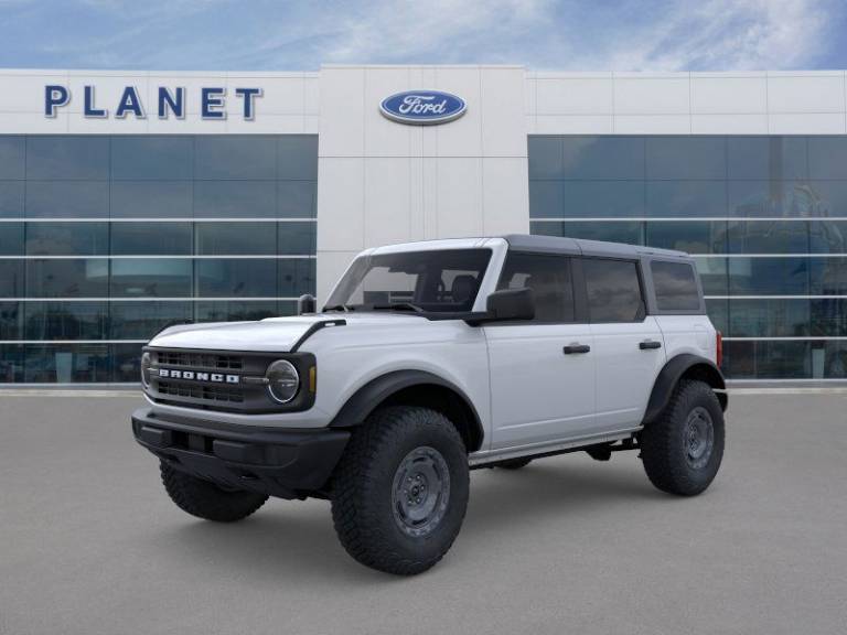 2025 Ford Bronco Base 4 Door 4X4