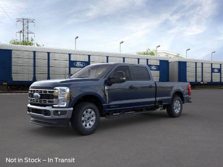 2025 Ford Super Duty F-350 SRW XLT