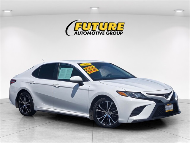 Used 2020 Toyota Camry SE