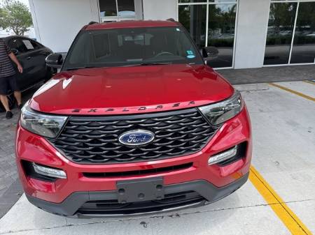 2023 Ford Explorer ST-Line