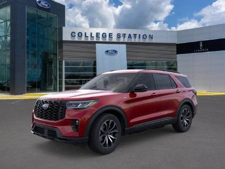 2025 Ford Explorer ST-Line