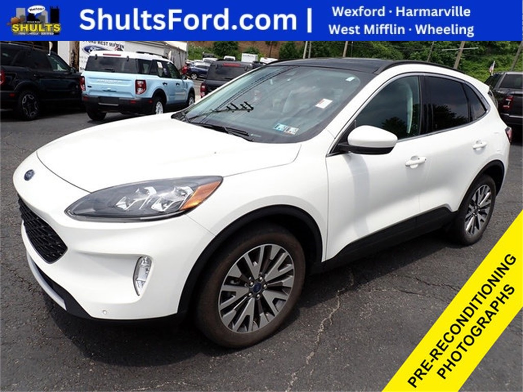 Used 2022 Ford Escape Titanium