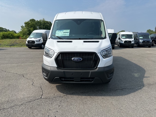 2025 Ford Transit photo 2