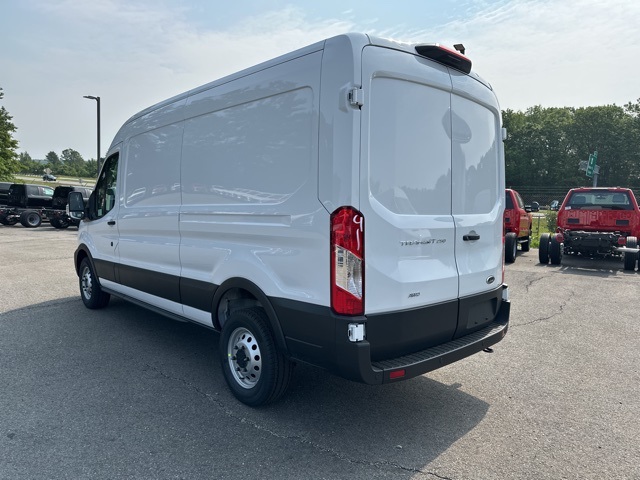 2025 Ford Transit photo 5