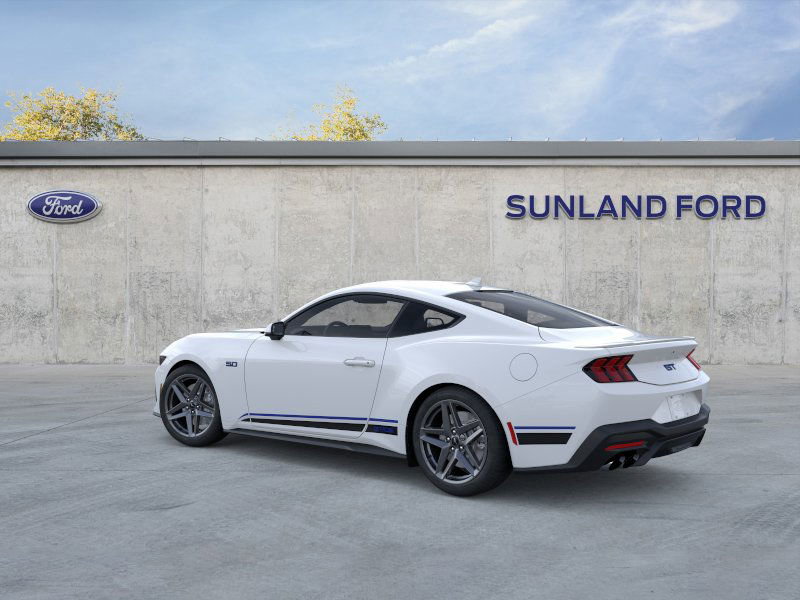 2025 Ford Mustang GT Premium photo 2