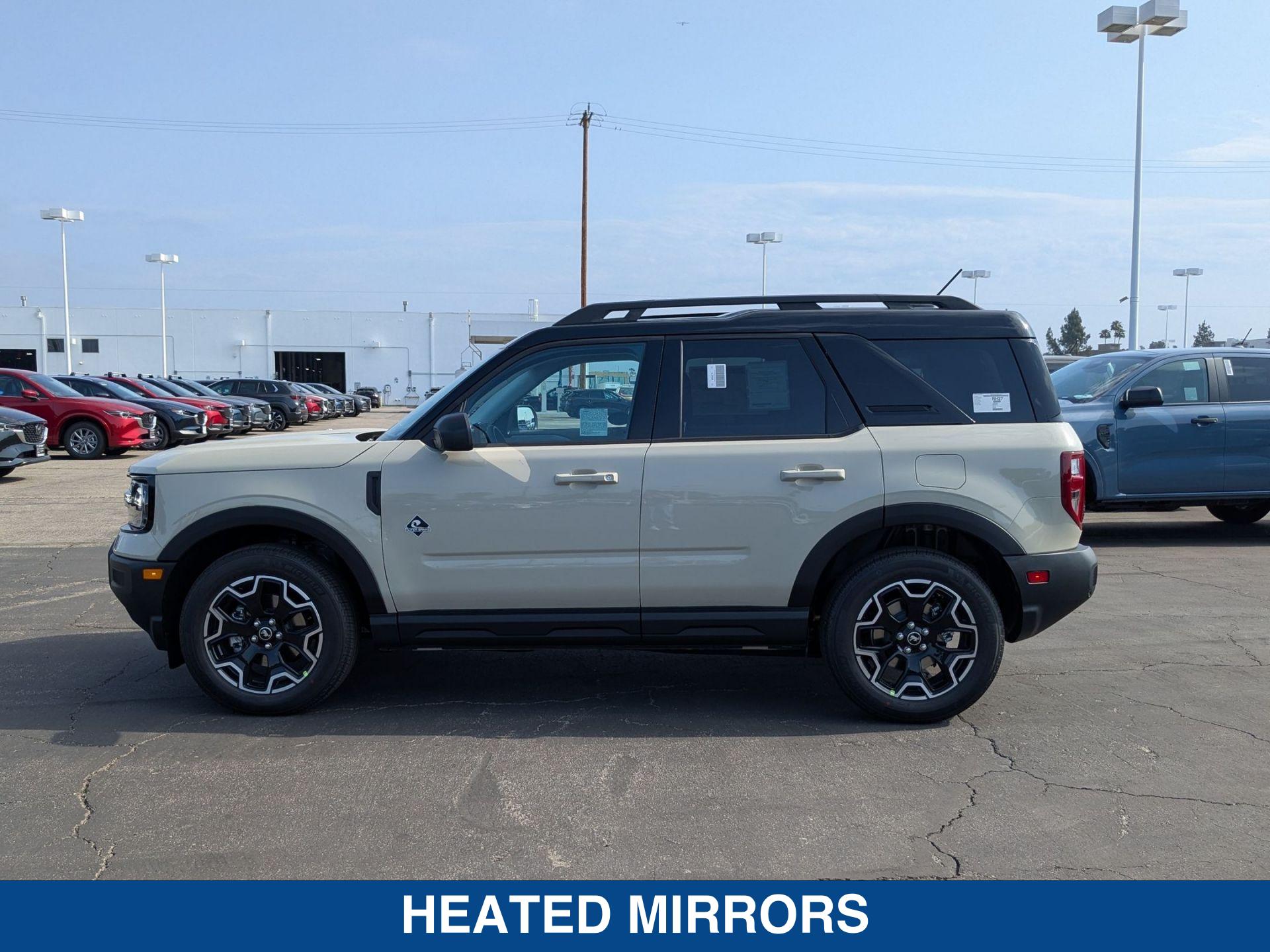 2025 Ford Bronco Sport Outer Banks photo 5