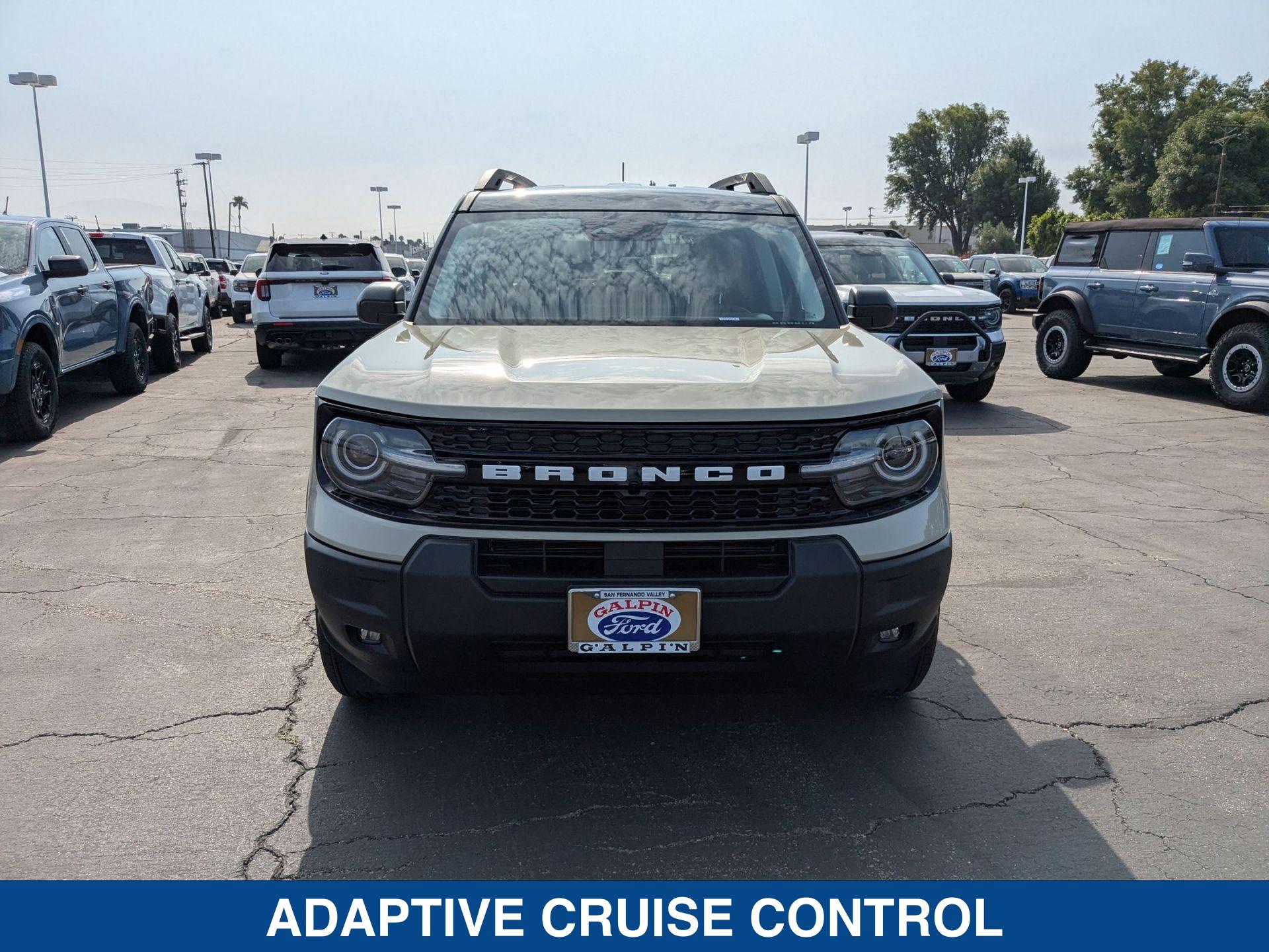 2025 Ford Bronco Sport Outer Banks photo 11