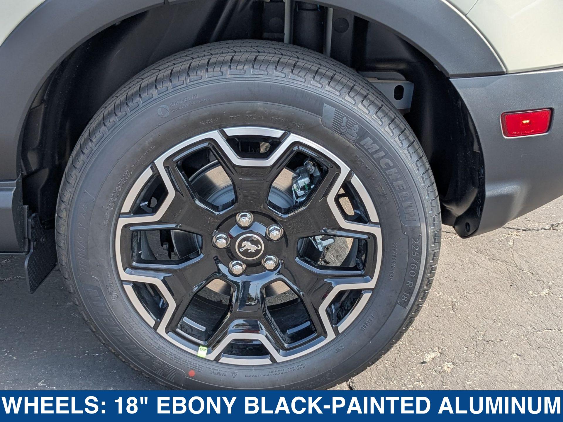 2025 Ford Bronco Sport Outer Banks photo 12