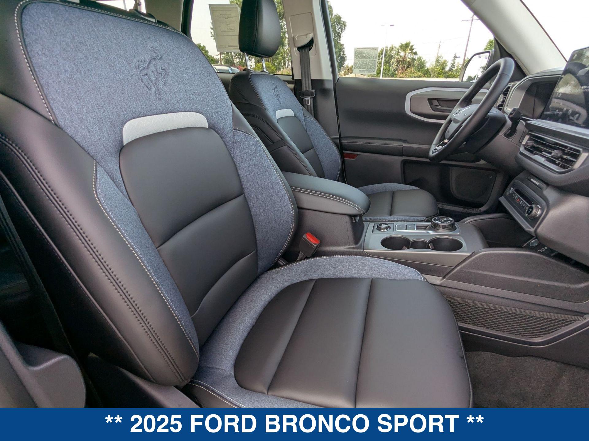 2025 Ford Bronco Sport Outer Banks photo 21
