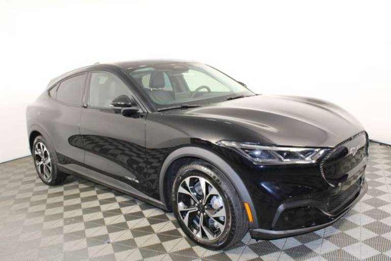 2025 Ford Mustang Mach-E Select
