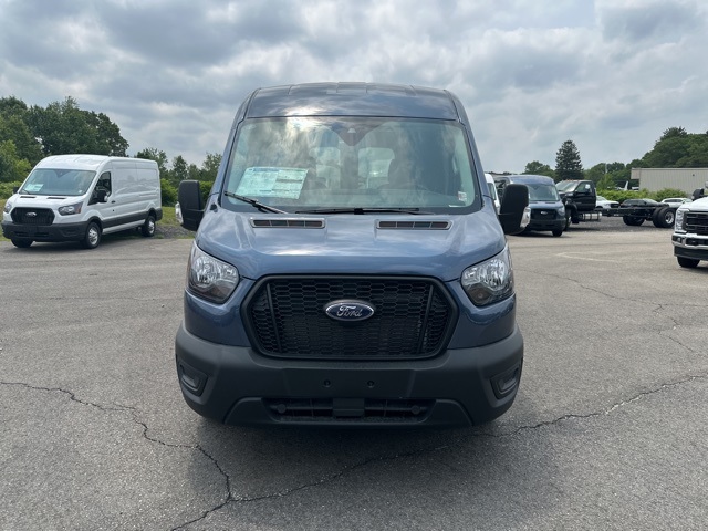 2025 Ford Transit photo 2