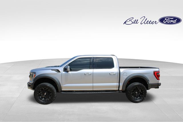2024 Ford F-150 Platinum photo 4