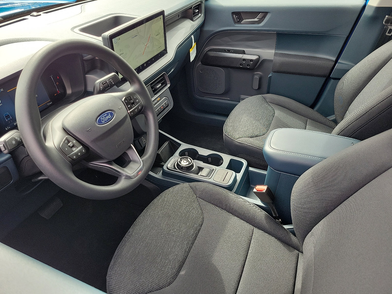 2025 Ford Maverick XL photo 3