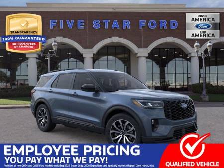 2025 Ford Explorer ST-Line