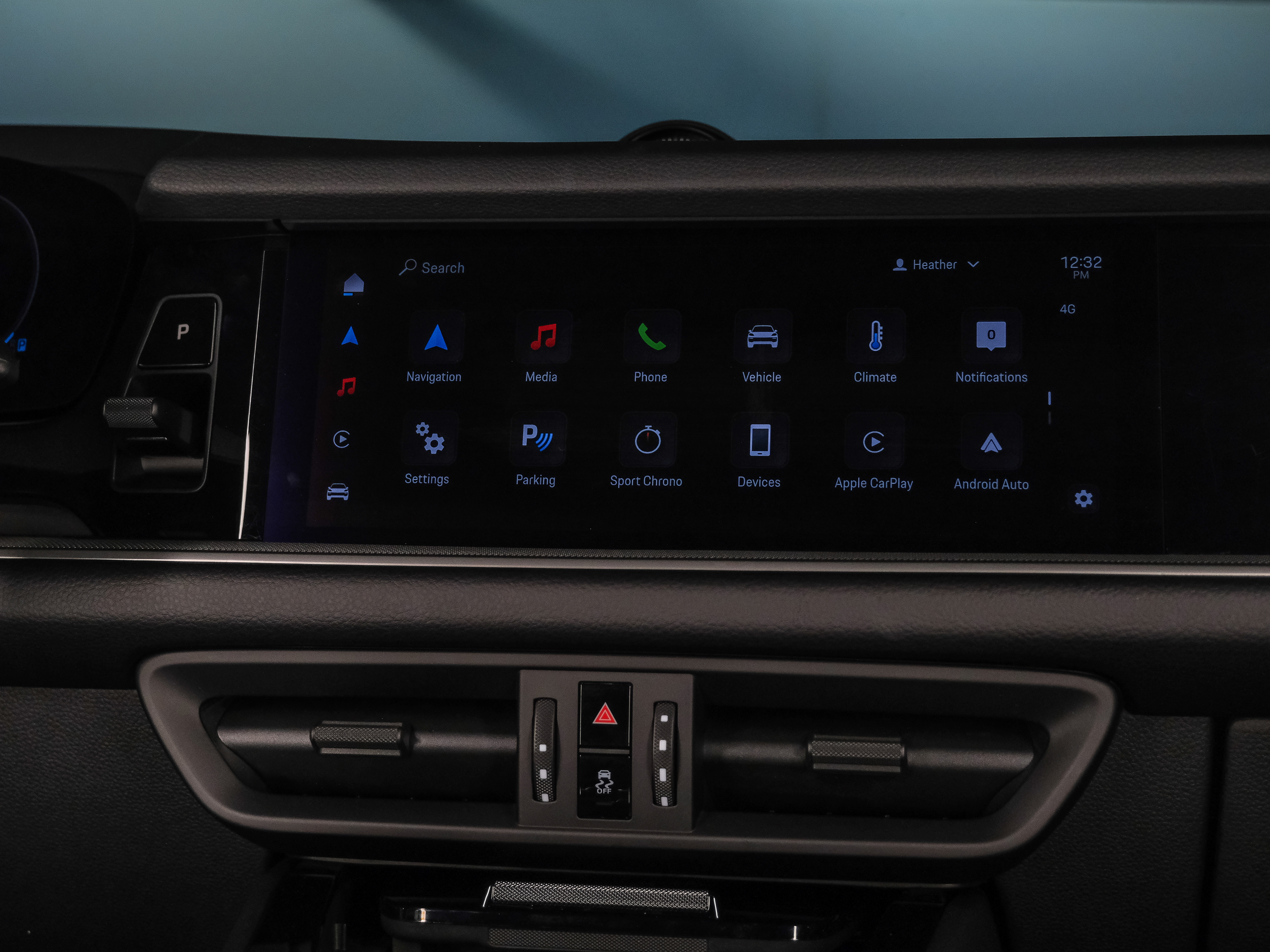 2024 Porsche Cayenne Coupe S photo 17