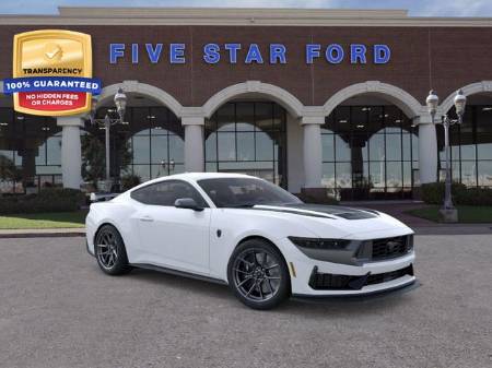 2025 Ford Mustang Dark Horse