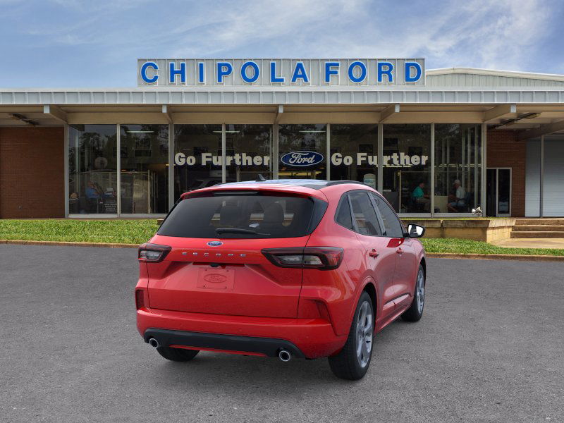 2024 Ford Escape ST-Line photo 8