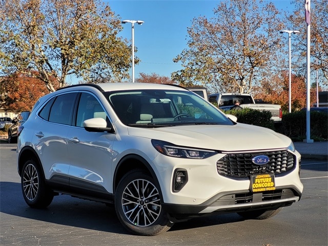 2025 Ford Escape Plug-In Hybrid Base