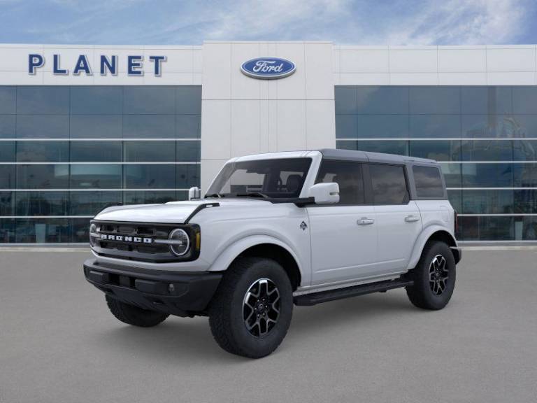 2024 Ford Bronco Outer Banks 4 Door 4X4