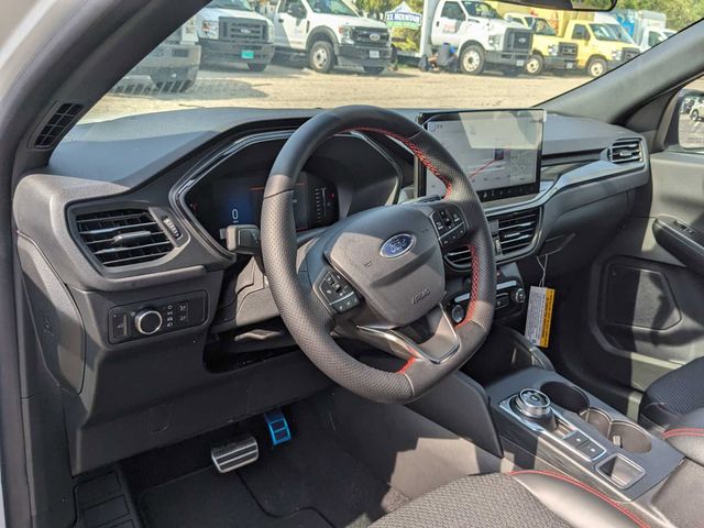 2024 Ford Escape ST-Line photo 9