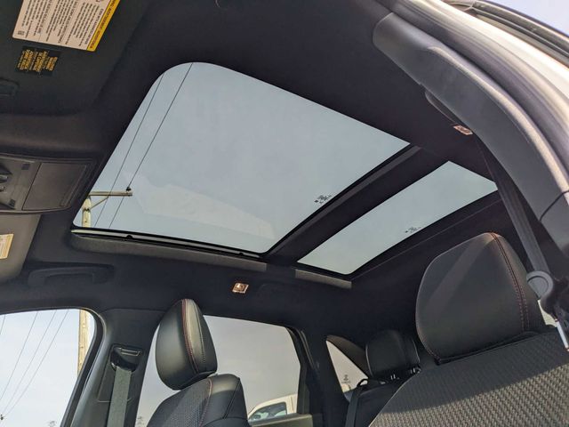 2024 Ford Escape ST-Line photo 13