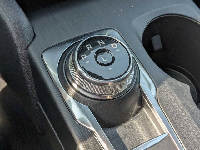 2024 Ford Escape ST-Line photo 18