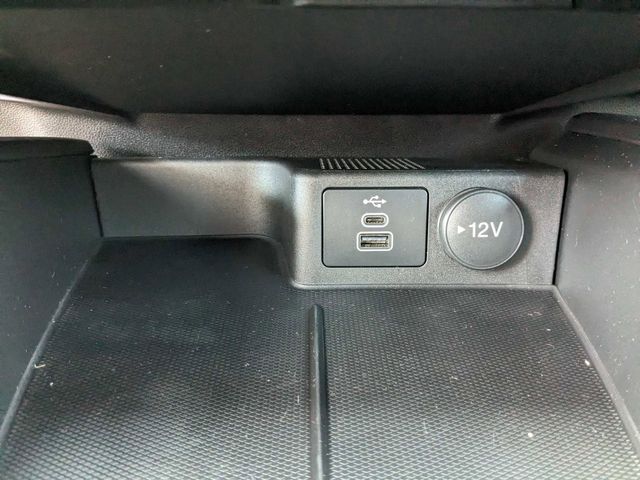 2024 Ford Escape ST-Line photo 19