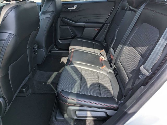 2024 Ford Escape ST-Line photo 20
