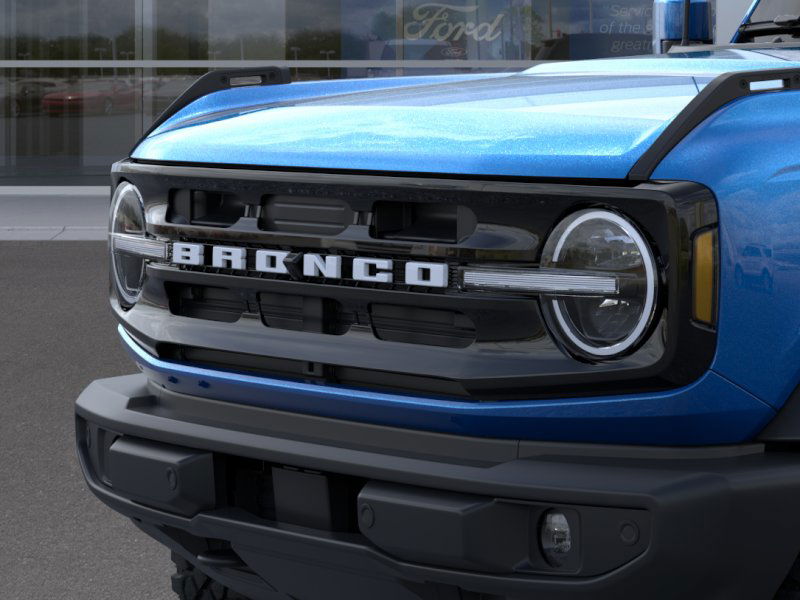 2024 Ford Bronco Outer Banks photo 18
