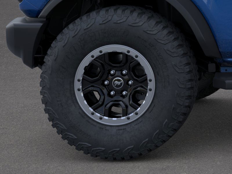 2024 Ford Bronco Outer Banks photo 20