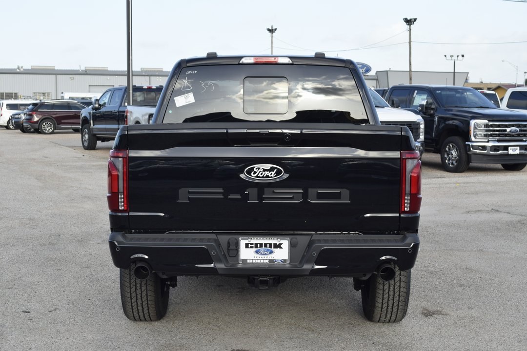 2025 Ford F-150 Lariat photo 2