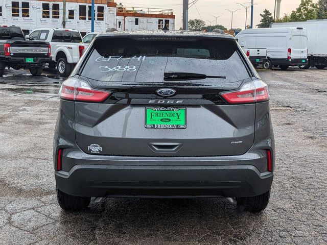 2024 Ford Edge SE photo 4