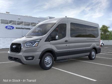 2025 Ford Transit Passenger Wagon XLT