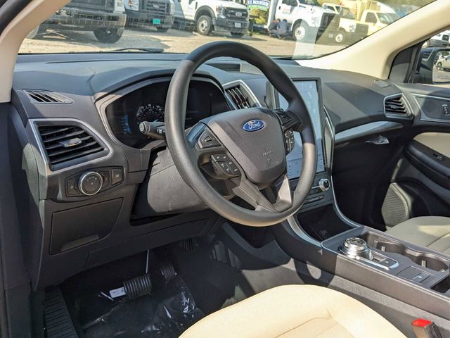 2024 Ford Edge SE photo 10