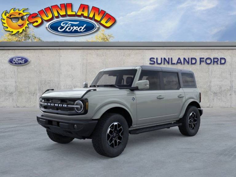 2024 Ford Bronco Outer Banks