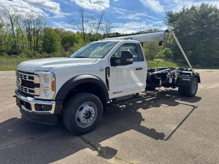 2024 Ford Super Duty F-600 DRW XL