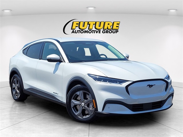 2022 Ford Mustang Mach-E Select