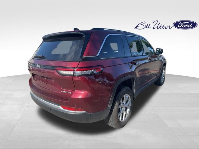 2023 Jeep Grand Cherokee Limited photo 3