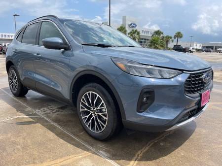 2025 Ford Escape Plug-In Hybrid Base