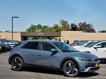 2025 Hyundai Ioniq 5 SE