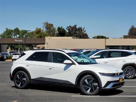 2025 Hyundai Ioniq 5 SEL