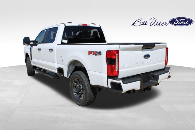 2025 Ford F-250 photo 4